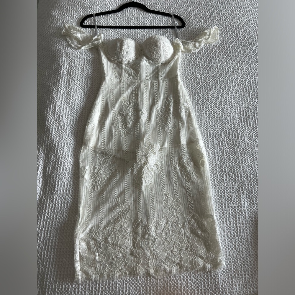Lovers + Friends Lace Midi Dress Size XS